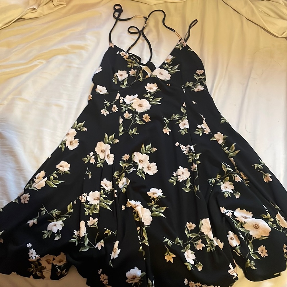 Forever 21 Black Floral Mini Skater Dress